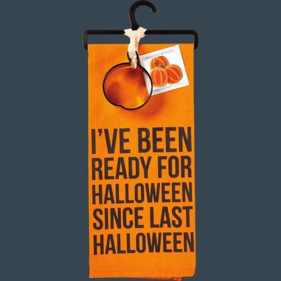 Halloween Kitchen Towel & Pumpkin Cookie Cutter Set Orange Black PBK - Picture 1 of 3